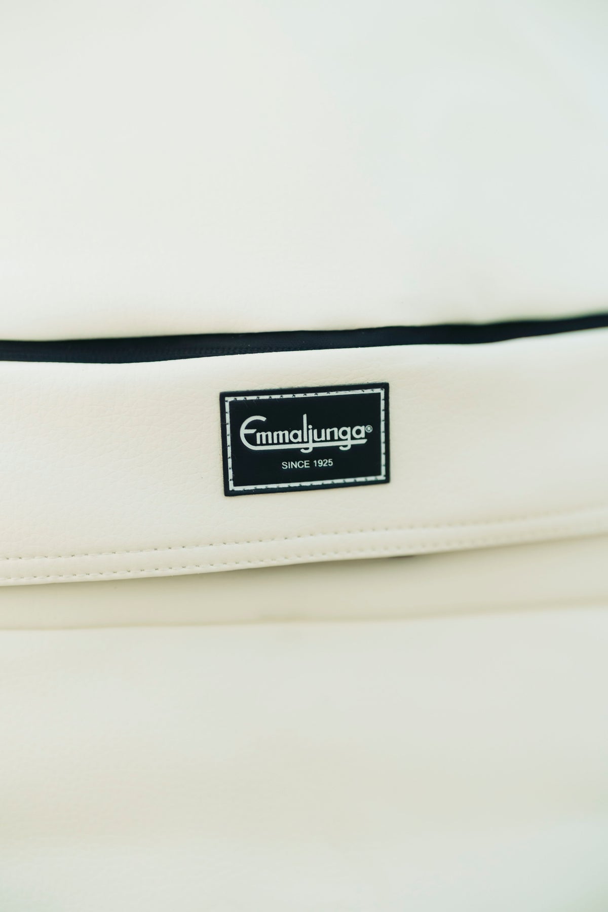 Emmaljunga Sento Max ERGO kombinētie bērnu ratiņi (Urban / White Leather)